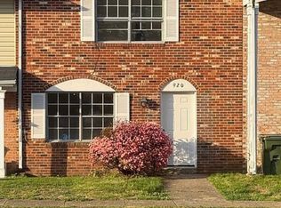 920 Bellows Ave, Fredericksburg, VA 22405