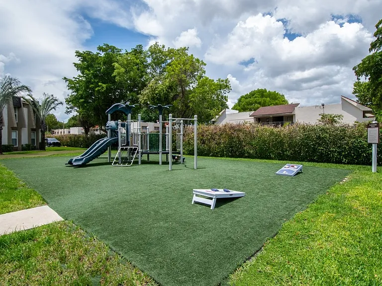 Legacy Harbour Key — Photo 14