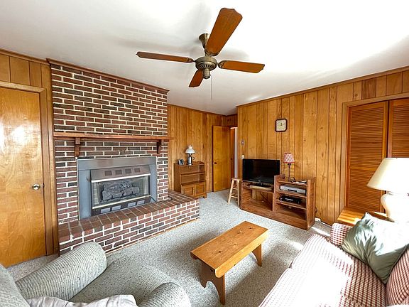 4th image of 9274 Old Cox Rd