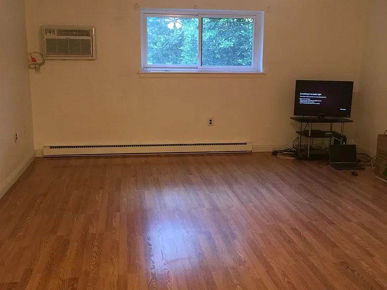 2 Glendale Rd #2 — Photo 12