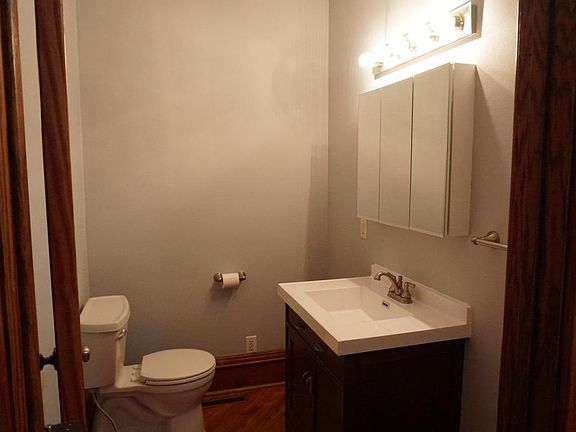 5th image of 207 E Jayne St