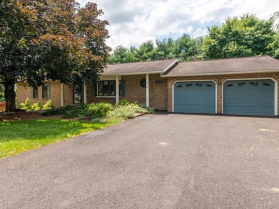 2nd image of 19008 Essex Dr