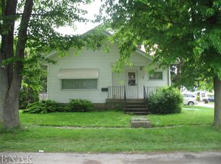 426 S Clinton St, Clinton, IL 61727