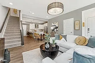 110 Byrum St — Photo 4