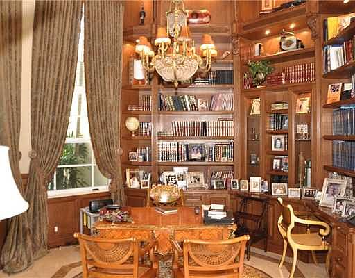 Home For Sale In Boca Grove