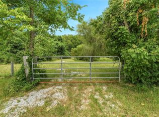 9215 Valley Garden Dr, Kansas City, MO 64139