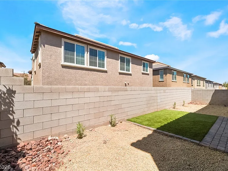 1350 Bear Brook Ave — Photo 5
