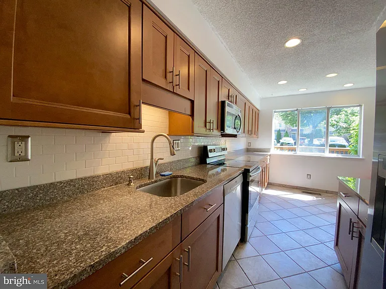 326 Brigade Ct — Photo 48