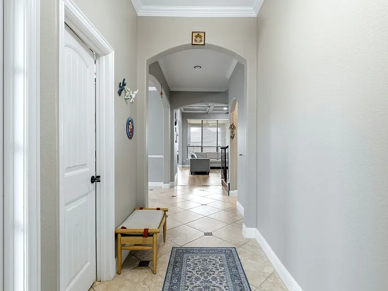16512 Amistad Ave — Photo 3