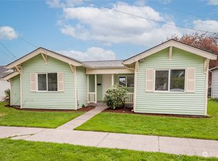 708 S 3rd Ave, Kelso, WA
