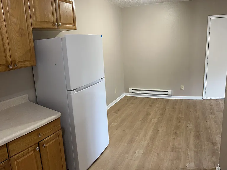 300 3rd St #19 — Photo 3