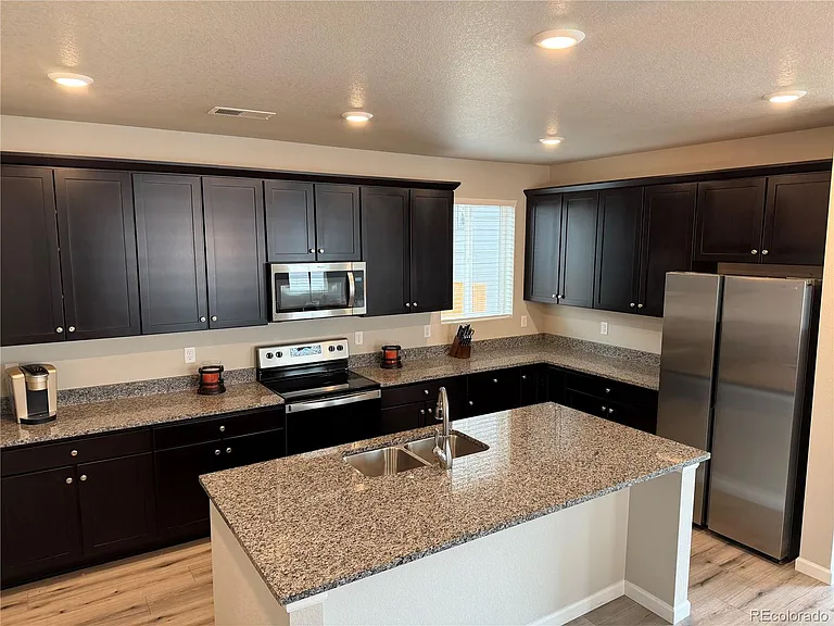 2764 Simpre Way — Photo 7