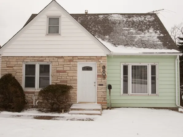 3809 Reservoir Blvd NE, Columbia Heights, MN 55421