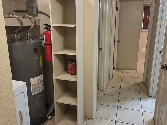 4th image of 2825 Willow Ave APT B