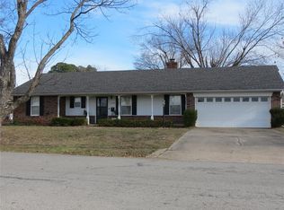 2104 Grisso Dr, Seminole, OK 74868