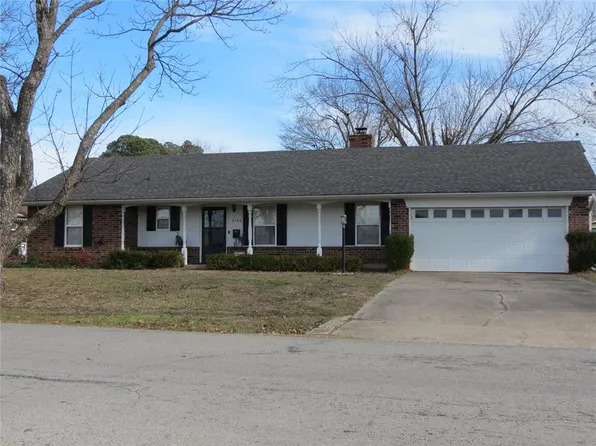 2104 Grisso Dr, Seminole, OK 74868