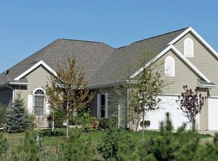 8006 Winslow Rd, Janesville, IA 50647