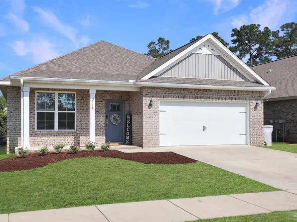 2110 Cambridge Park Dr, Gulf Breeze, FL 32563