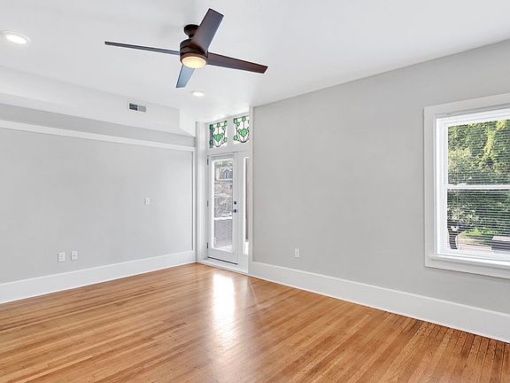 2nd image of 5210 Harriet St #2