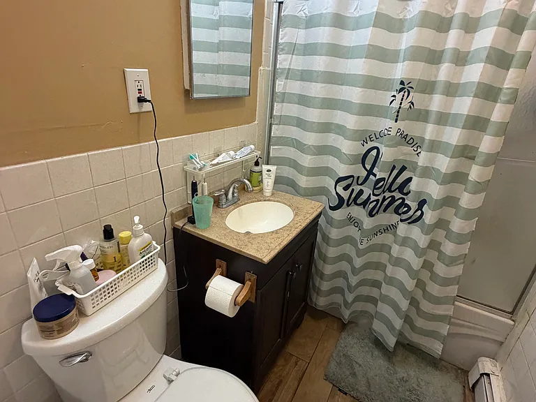 9 Shepherd Ave #2A — Photo 32