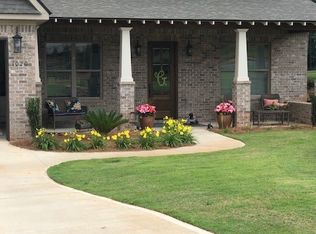 1020 Falconer Dr, Auburn, AL 36832