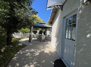 6022 Larkellen Ct, Oak Park, CA 91377