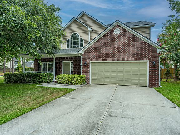 2nd image of 400 Barreling Ct