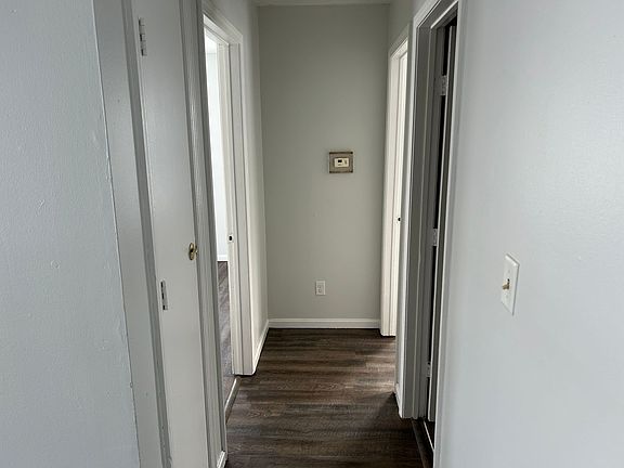 4th image of 701 Center St