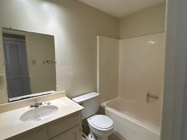 12784 Brogdon Ln, Baton Rouge, LA 70816