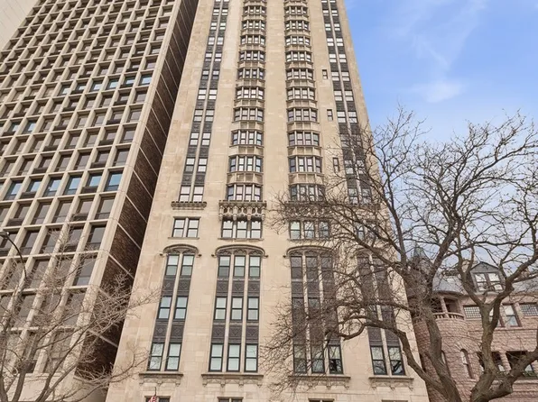 1242 N Lake Shore Dr #22, Chicago, IL 60610