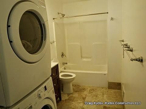 3rd image of 143-144 Davenport Ave APT 2