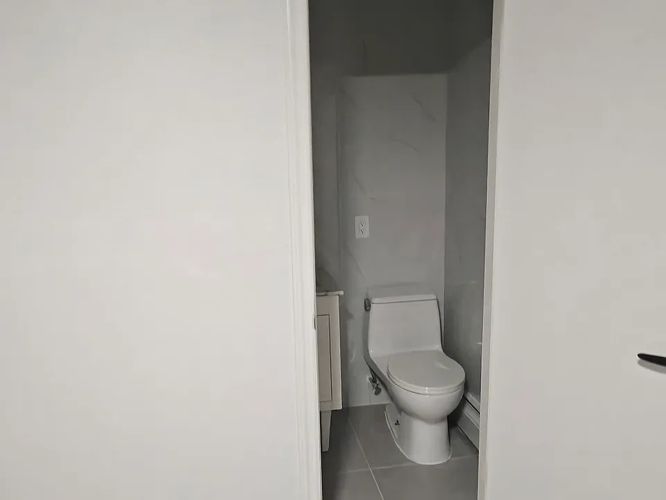 14458 25th Dr
