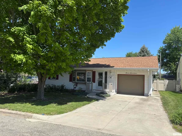 717 Harmony Ln, Lacon, IL 61540