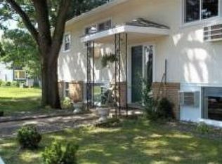 31 97th Ave NW, Coon Rapids, MN 55448