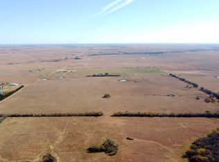 3377 R Rd, Madison, KS 66860