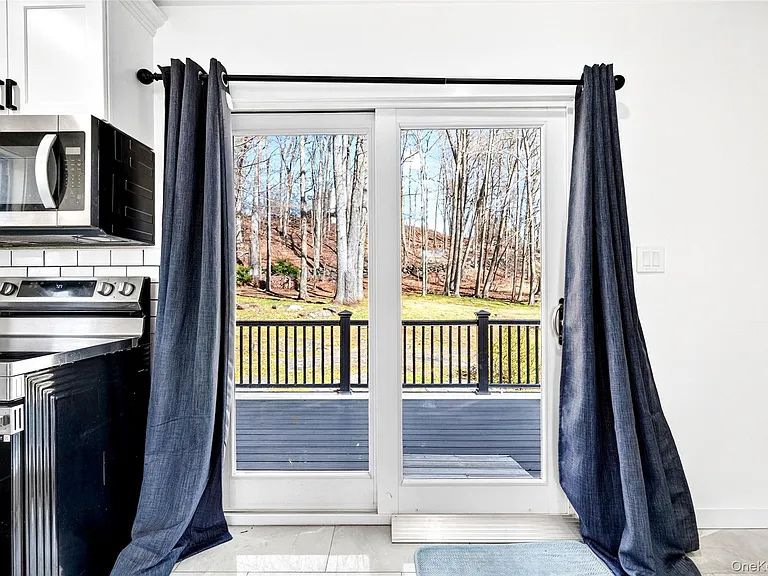 11 Colonel Glenn Dr — Photo 11