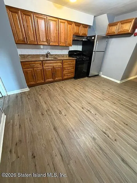 2 bed, 1.0 bath, 1344 sqft, $2,400 — Photo 2
