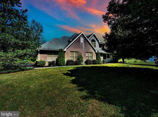 110 Brookshire Ln, Orwigsburg, PA 17961