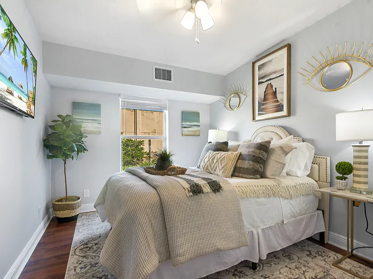 242 N Ware Dr #242 — Photo 7