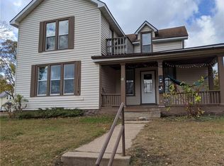 604 1st Ave #A, Eau Claire, WI 54703
