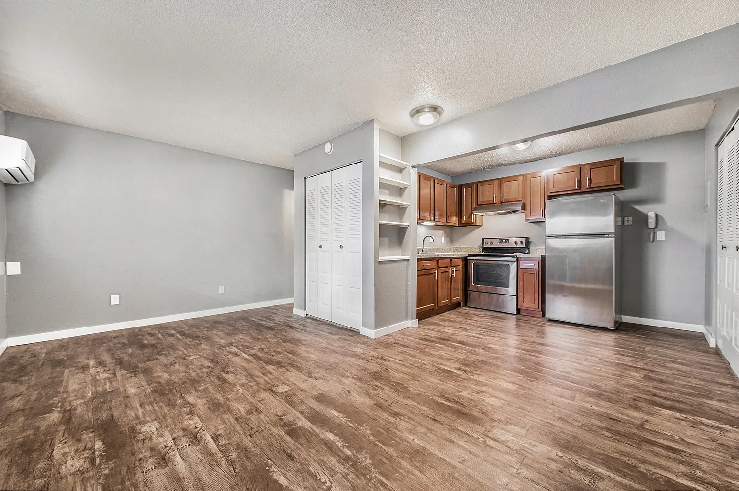 Briargate Apartments — Photo 1