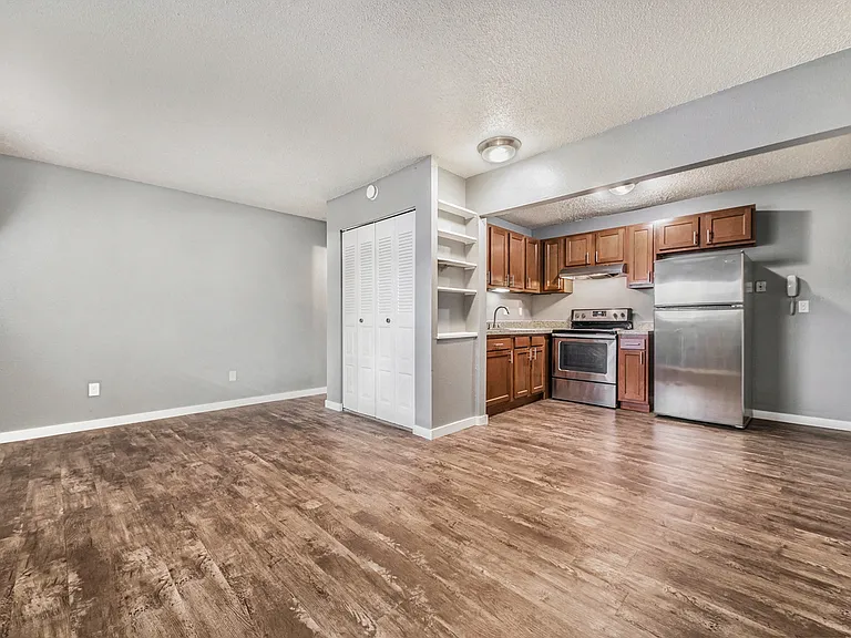 Briargate Apartments — Photo 1
