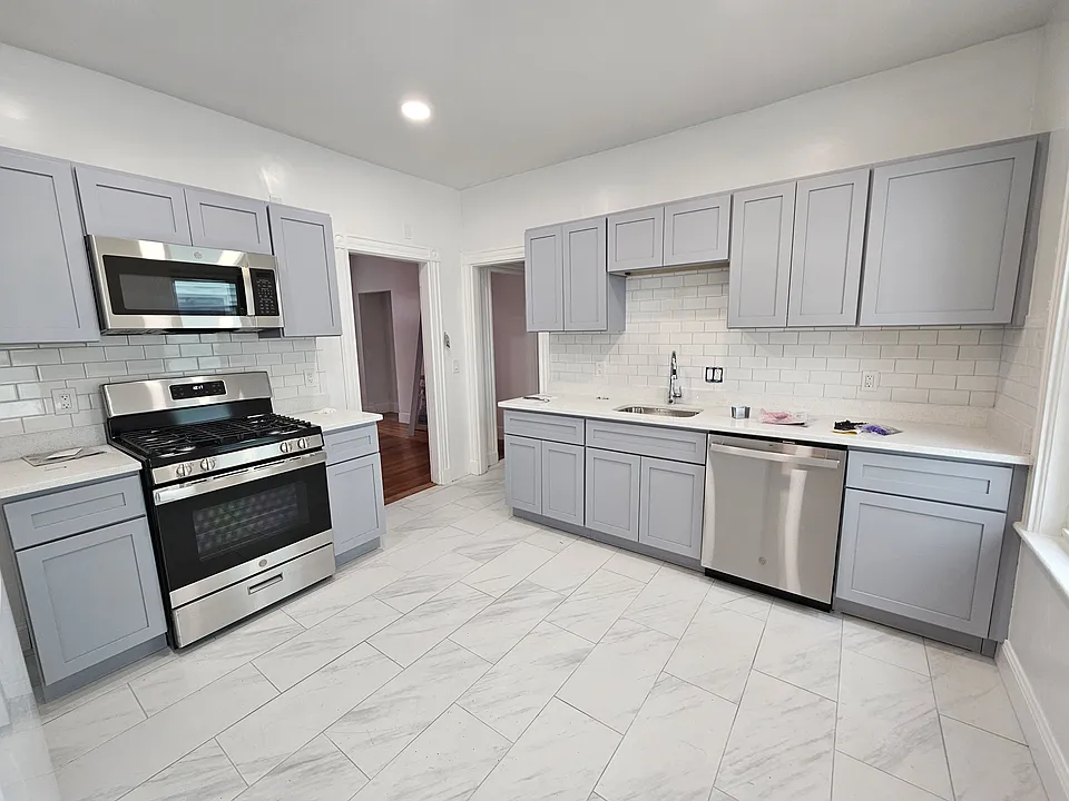 17 Dix St #1