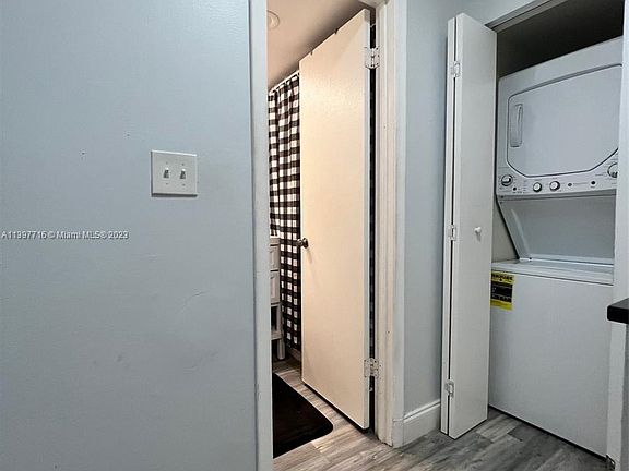 4th image of 6601 Winfield Blvd APT A9