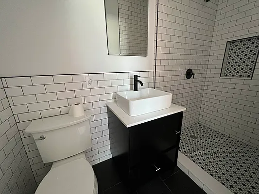 Rented by Target Realty Group | media 7