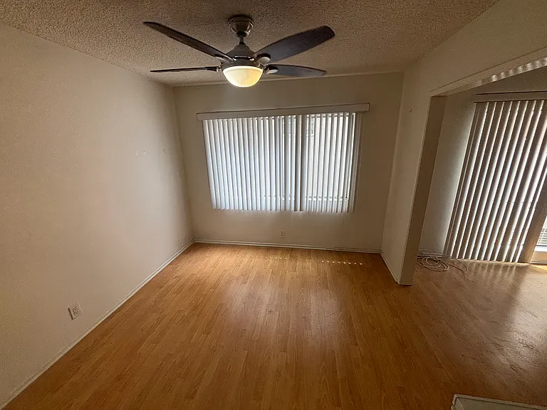 1210 N Flores St #7 — Photo 5