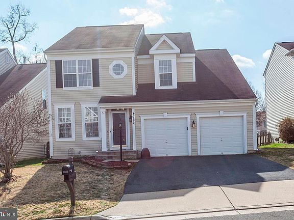 2nd image of 4933 Breeze Way