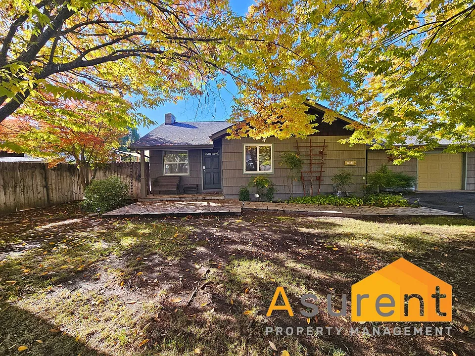 1638 Jasmine Ave