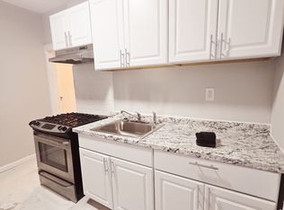 234 Lexington Ave #2B, Jersey City, NJ 07304