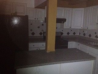 5th image of 6315 N Hermitage Ave Unit 3